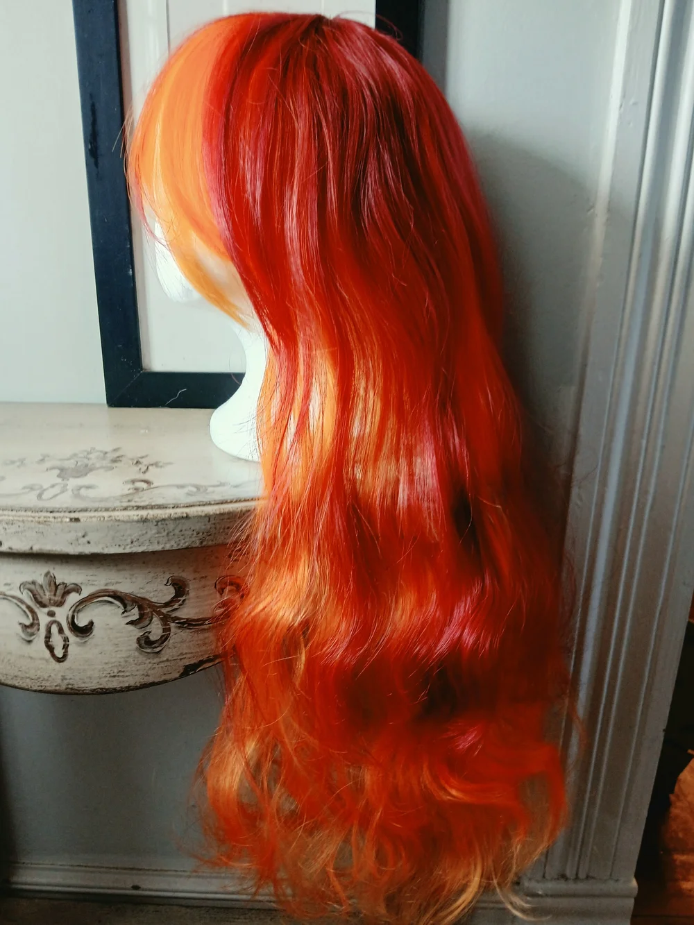Source Unknown Red and Orange Ombre Long Wavy Wig